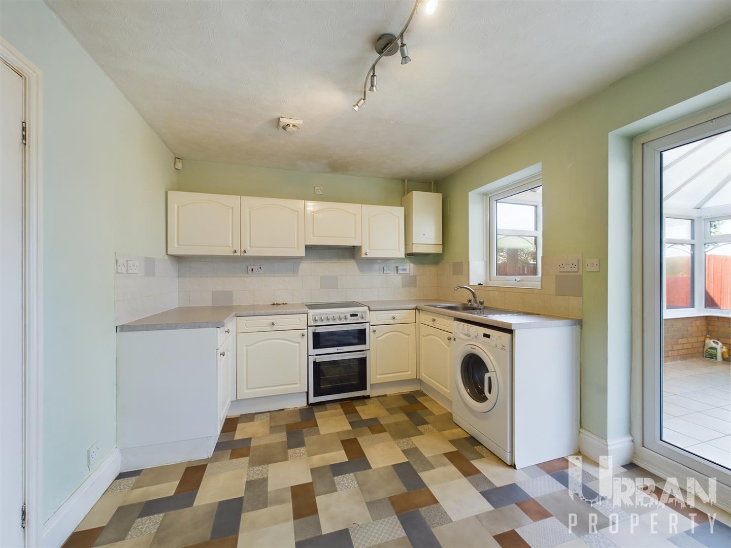 Whitethorn Way, Hull Urban Property